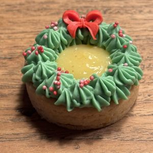 Petit four: cheeky lemon